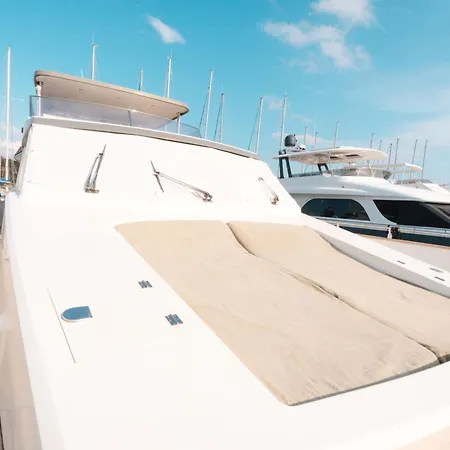 보트호텔 Bona Dea 27m Motoryacht *