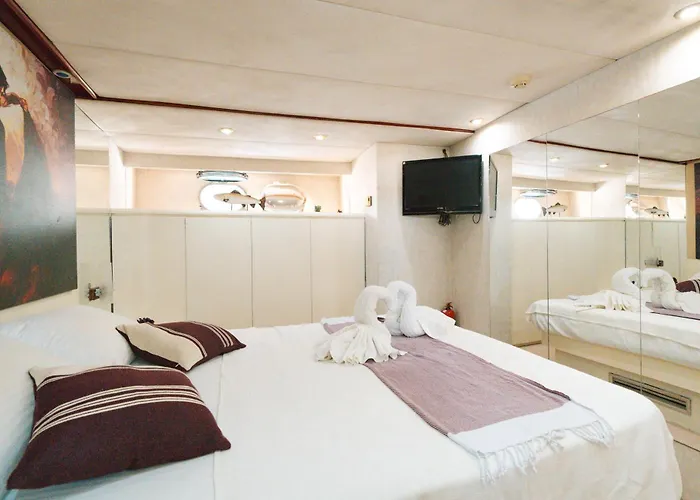 Bona Dea 27m Motoryacht